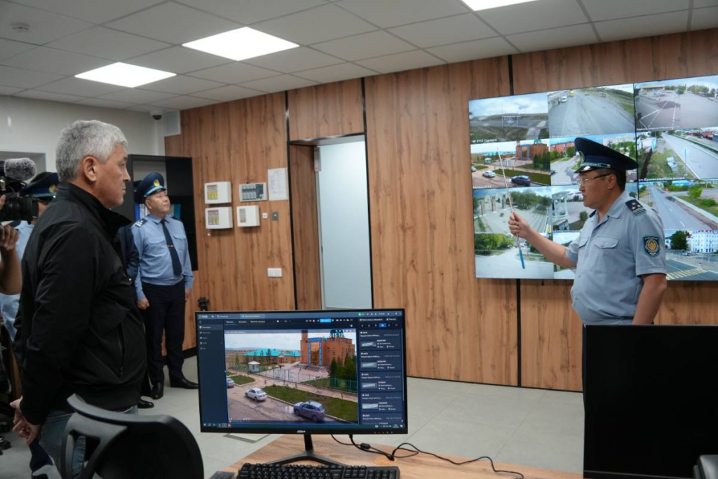 Запущен новый центр оперативного управления в Карагандинской области