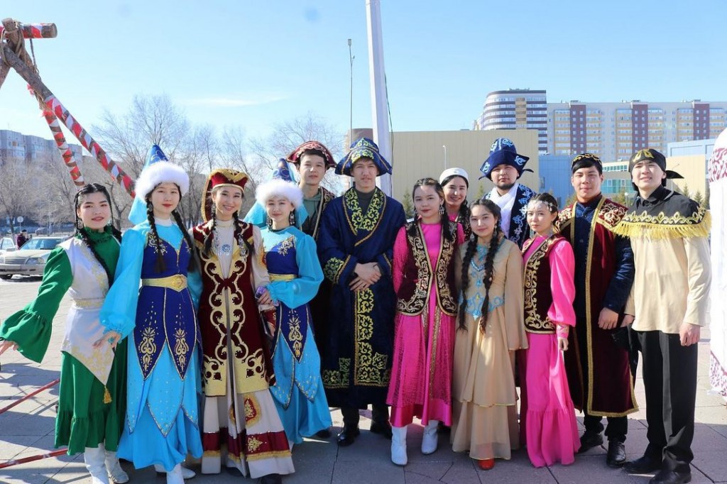 В атмосфере согласия: Наурыз отпраздновали в карагандинском Доме дружбы