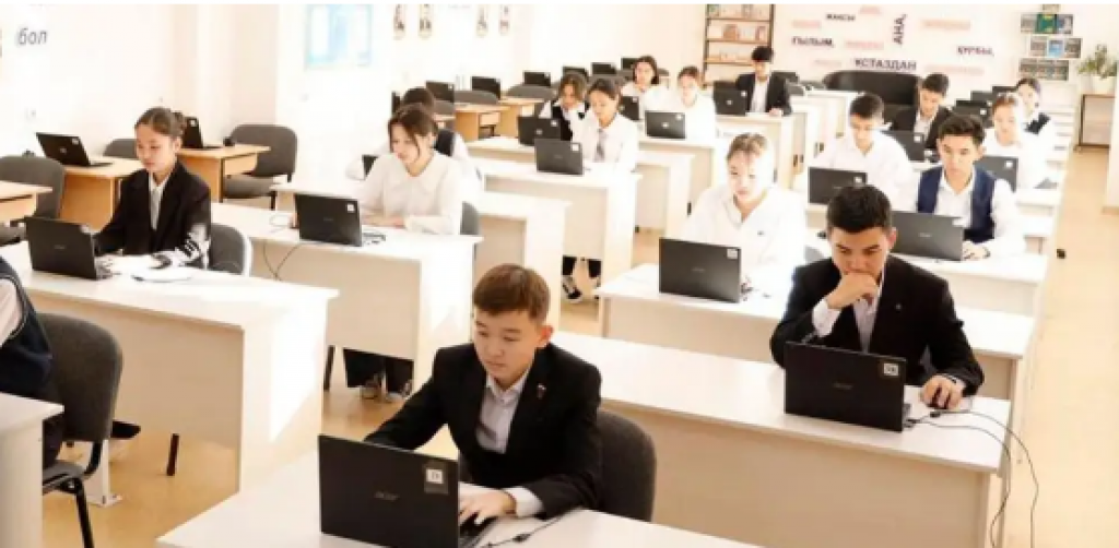 Казахстан работает над признанием результатов ЕНТ для поступления в зарубежные вузы