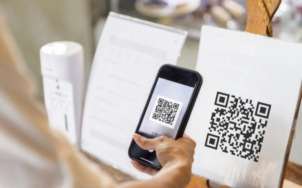 Предприятия торговли и общепита обязали размещать паспорт налогоплательщика у касс