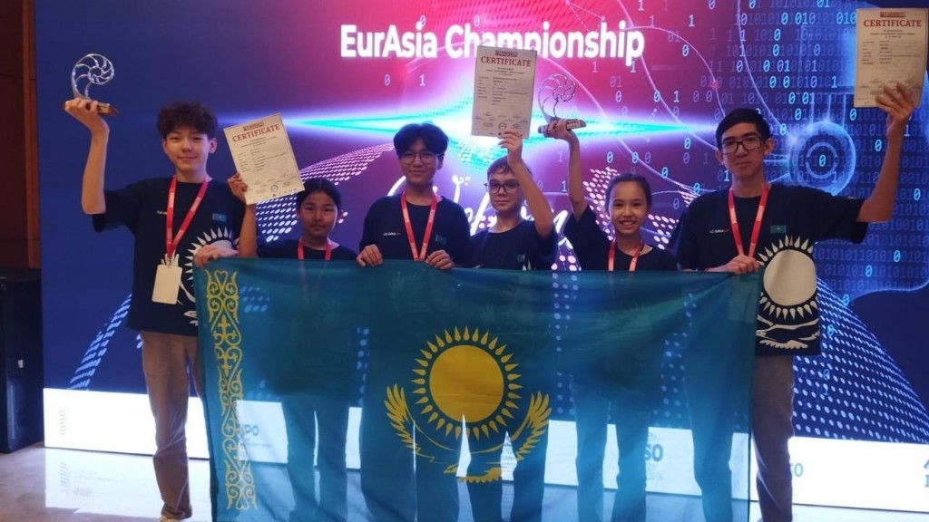 Юные робототехники из Караганды завоевали награду на международной олимпиаде в Турции