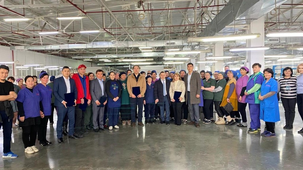 От выращивания хлопка до производства одежды: Карагандинские, шымкентские и туркестанские предприниматели договорились о сотрудничестве