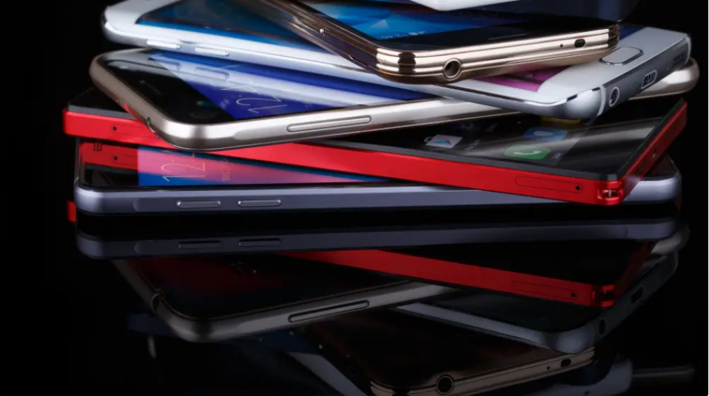 В Казахстане появится новое основание для возврата смартфонов продавцу