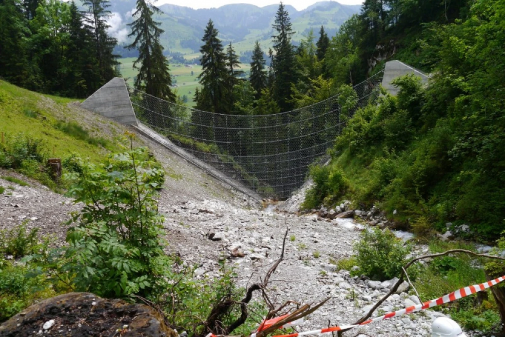 На каких особо охраняемых территориях в Казахстане построят защитные сооружения
