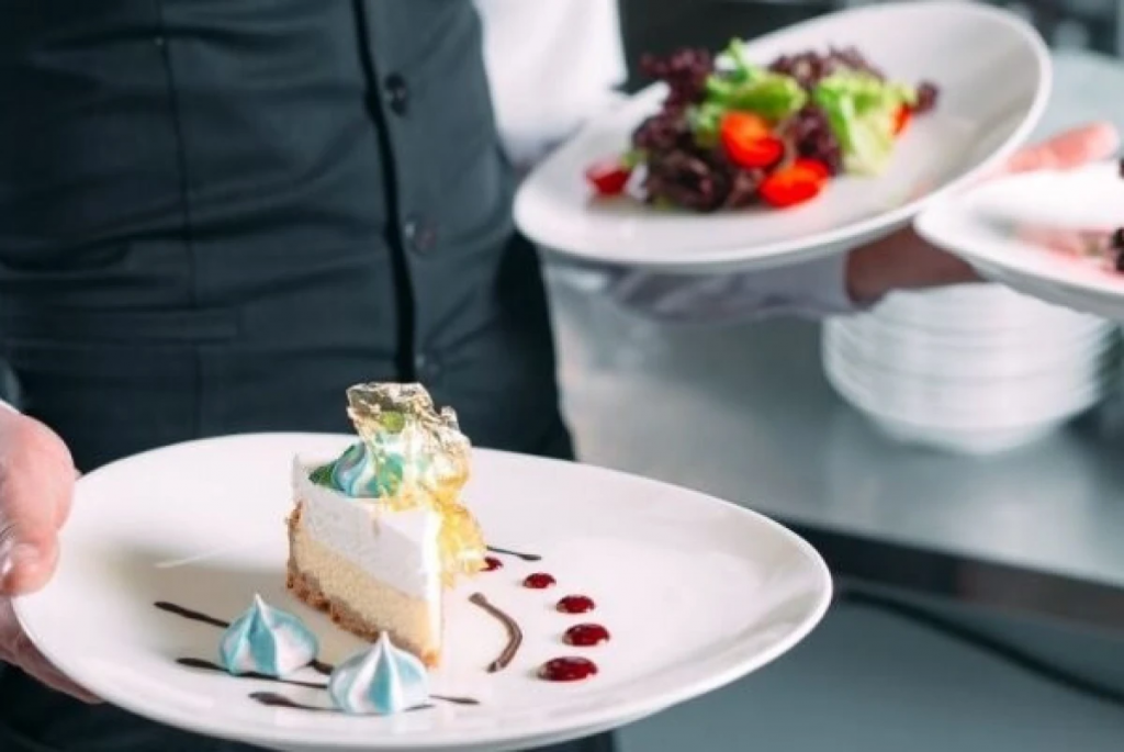 Қазақстандықтар кафелер мен мейрамханаларға қанша ақша жұмсайды