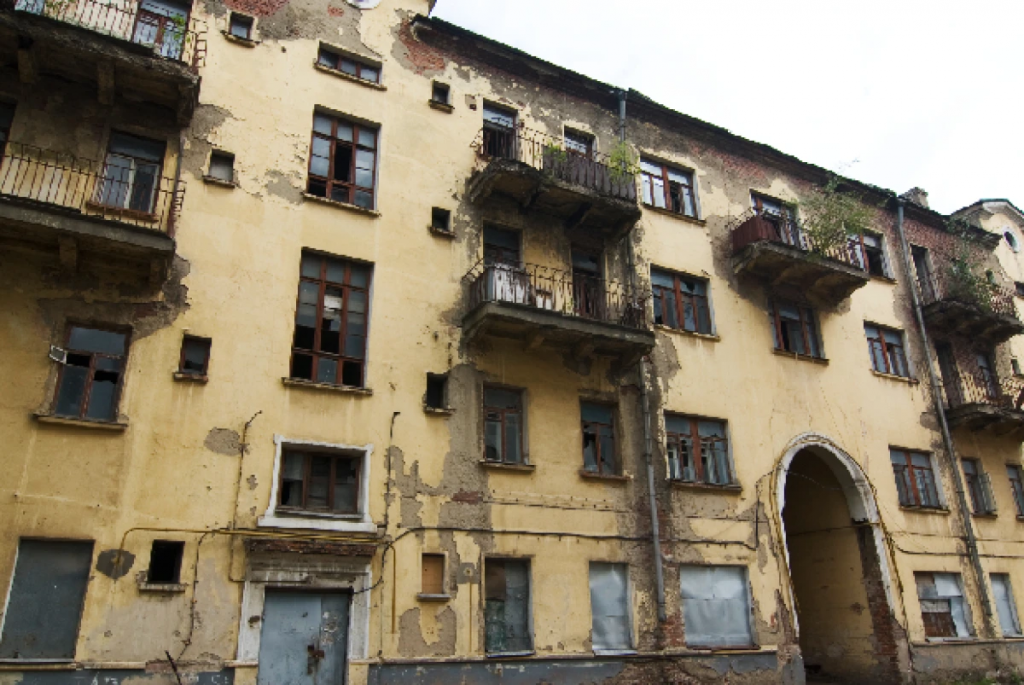 Названы регионы в Казахстане с наибольшим количеством ветхого жилья