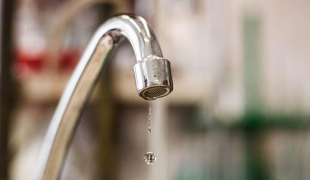 Водопроводная авария произошла в Караганде