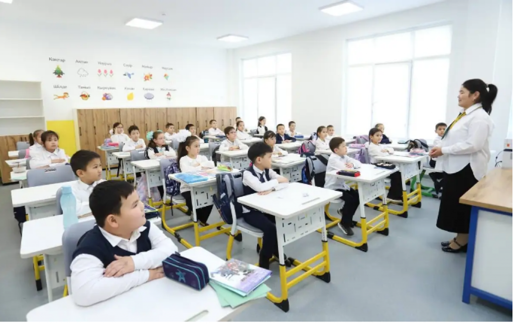 Новый образовательный стандарт в Казахстане: школы смогут объединять предметы