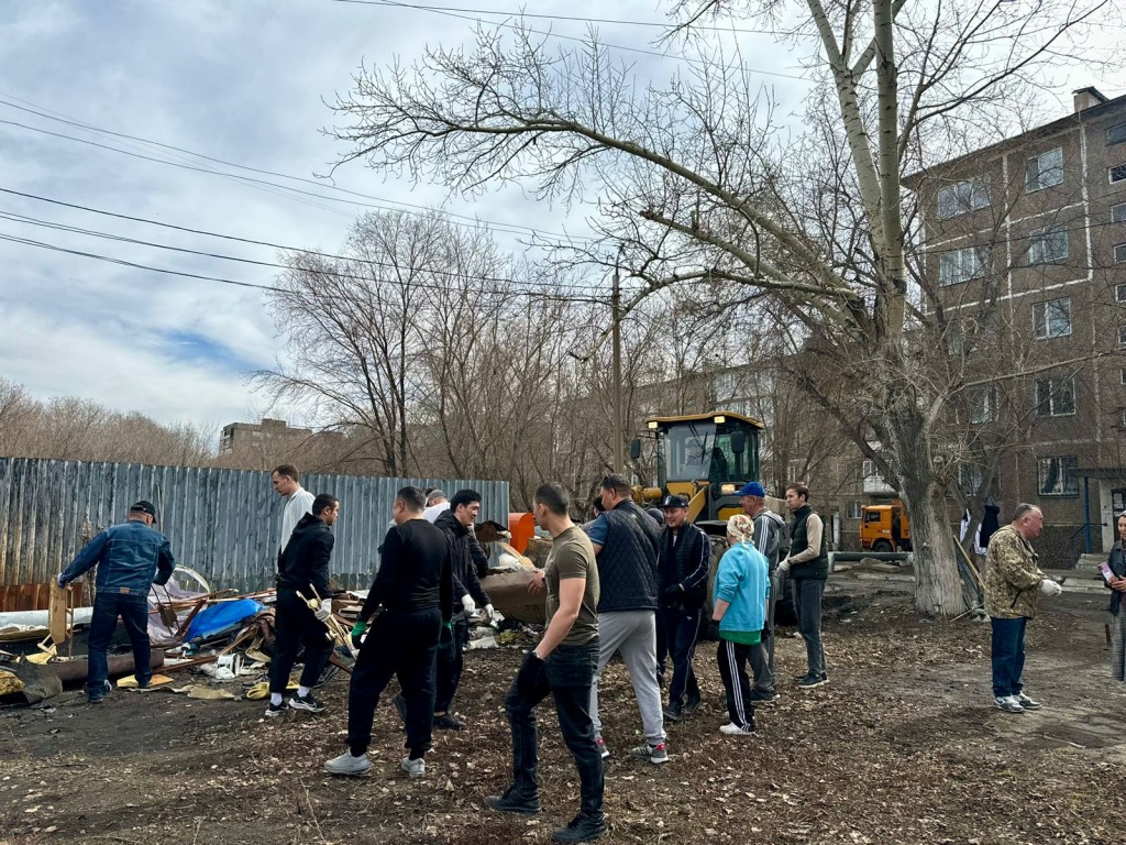 В Темиртау тысячи жителей приводили город в порядок