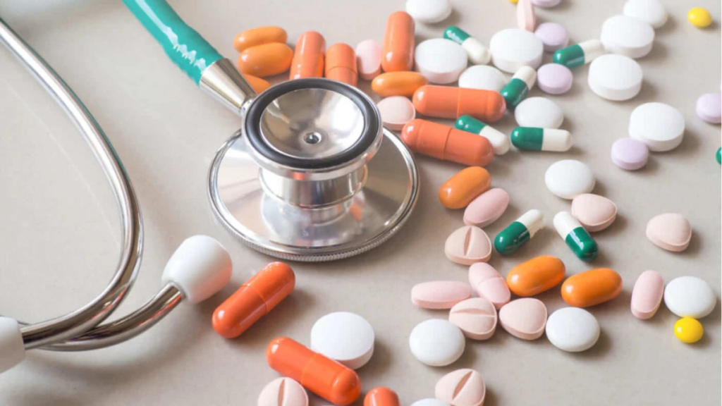 На какую помощь может рассчитывать казахстанец при утере статуса ОСМС