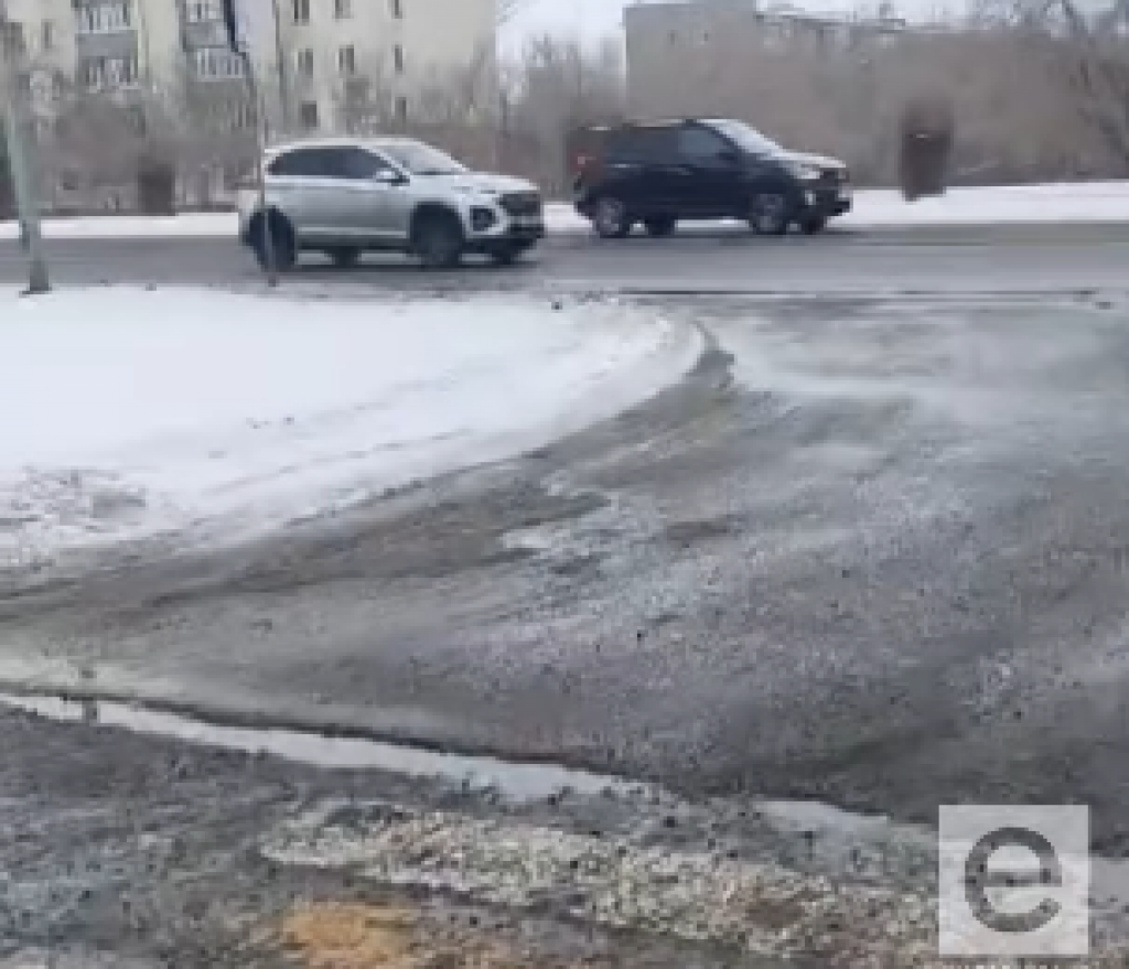 Проезжий переход: карагандинцы запутались в организации движения по проспекту Республики