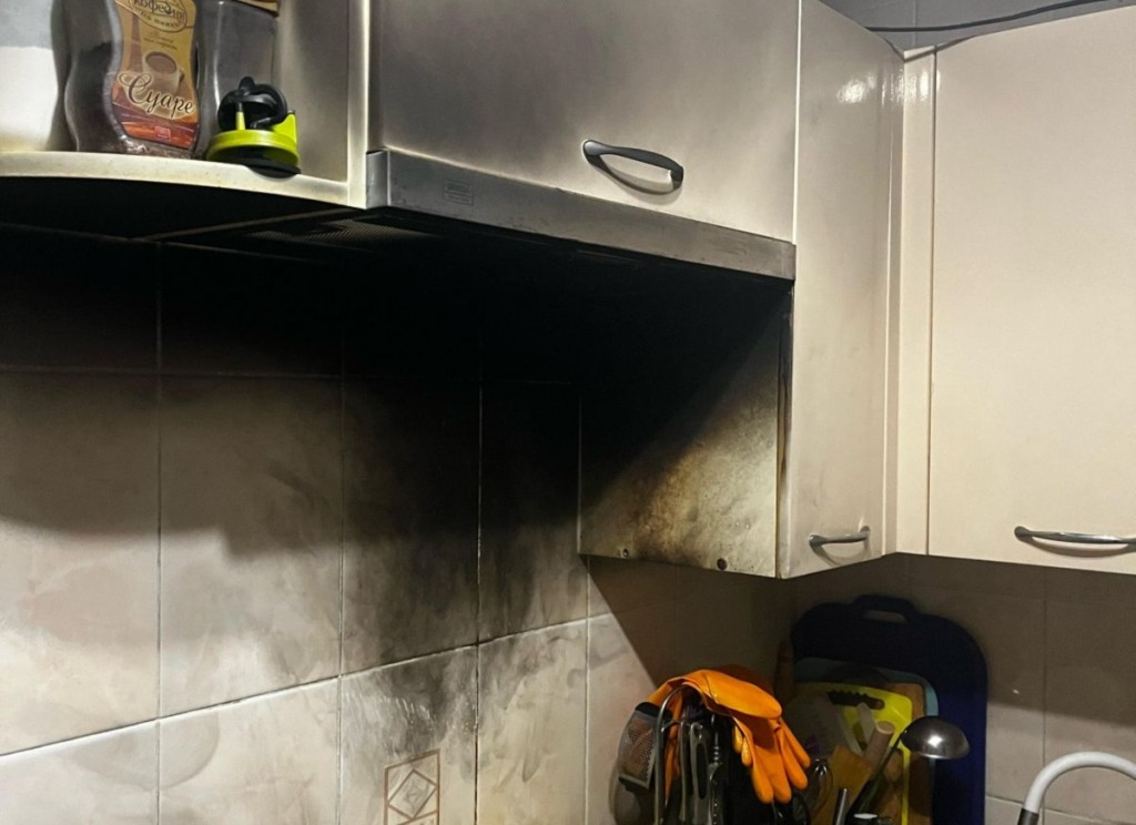 «Быть отзывчивым к чужой беде – важно»: в Караганде офицер предотвратил пожар и спас пожилую женщину