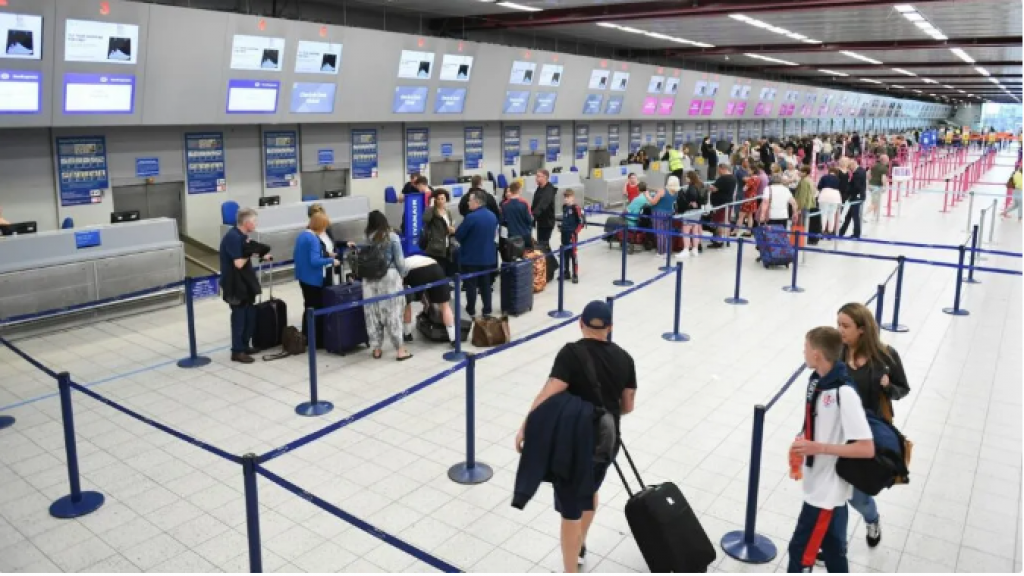 В правила досмотра пассажиров и багажа внесены изменения