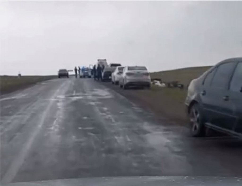 Два брата погибли в страшной аварии на трассе Караганда – Каркаралинск