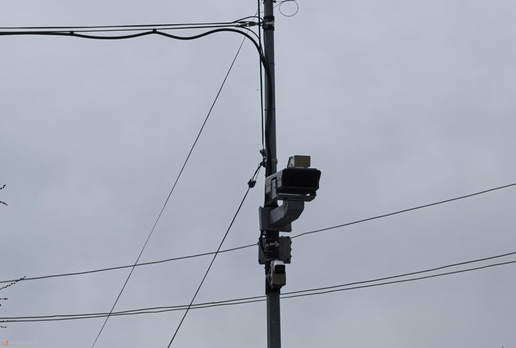 В Караганде на прямом участке улицы К. Маркса заработает скоростемер
