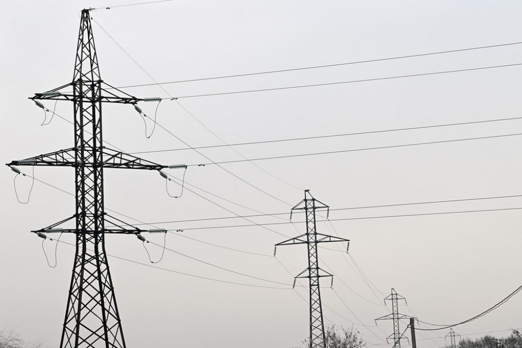В Темиртау начнут строительство новых линий электропередач