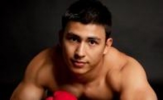 Акмаль ходжаниязов голос. Акмал бурхонов. Akmal певец. Акмаль ходжаниязов. Акмаль 10 августа.