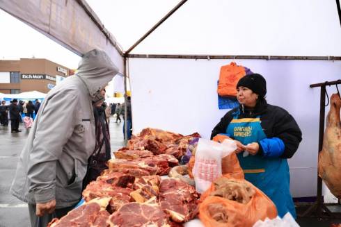 Более 500 тонн сельхозпродукции реализовали на осенней ярмарке в Караганде