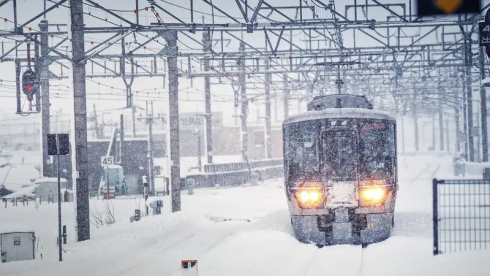 Экстремальная погода в РК: железнодорожники перешли на усиленный режим работы