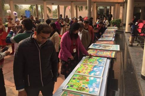 Картины юных карагандинцев показали на выставке в Дели