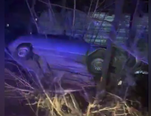 В Караганде после столкновения автомобиль BMW упал в кювет