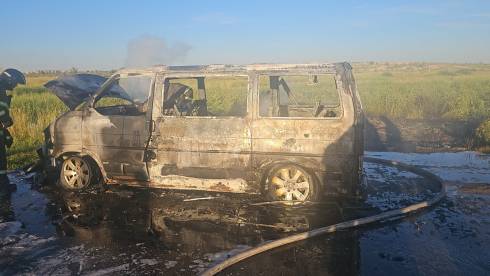 По дороге на Федоровские дачи в Караганде целиком сгорел автомобиль
