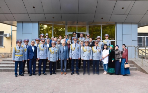 В Караганде отметили 27-летие казахстанской полиции