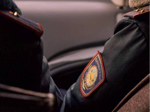Легковой автомобиль с подложным номером выявили полицейские в Караганде