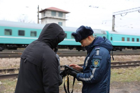 43 тысячи граждан наказаны за переход железнодорожных путей в неустановленных местах