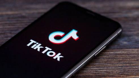 Безопасность сообщества TikTok: платформа удалила 1,5 миллиона видеороликов в Казахстане во втором квартале 2024 года