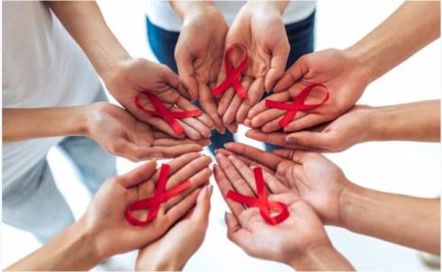 Какие мероприятия проводятся к Дню памяти умерших от СПИДа в Карагандинской области