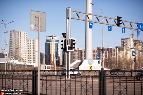 Названы автодороги Казахстана, которые с 2026 года станут платными