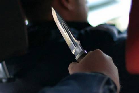 В Карагандинской области напали с ножом на водителя