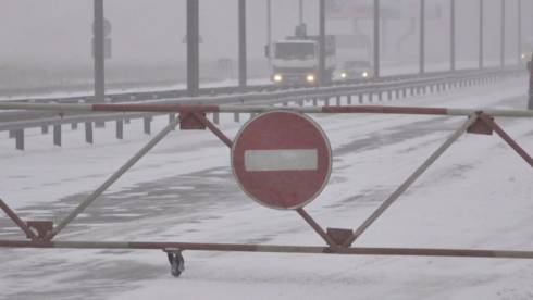 В Карагандинской области для грузового и общественного транспорта закрыты два участка трассы