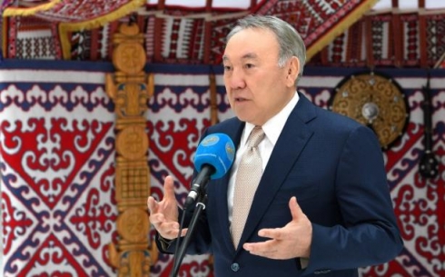 Нурсултан Назарбаев поздравил казахстанцев с весенним праздником Наурыз