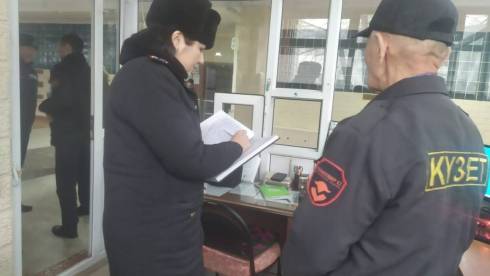 Полицейские проверили состояние безопасности учебных заведений Караганды